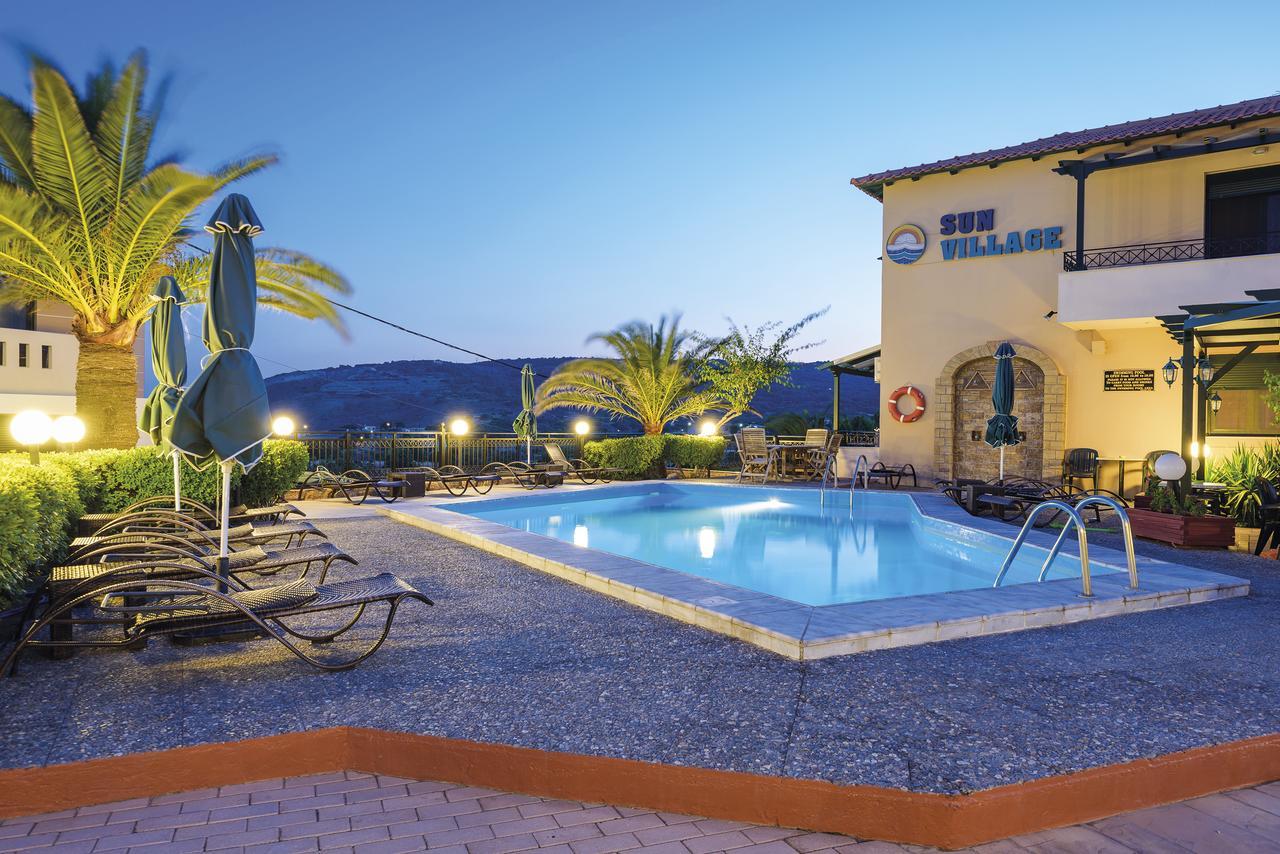 Sun Village Hotel Apartments Megás Limniónas Exteriér fotografie
