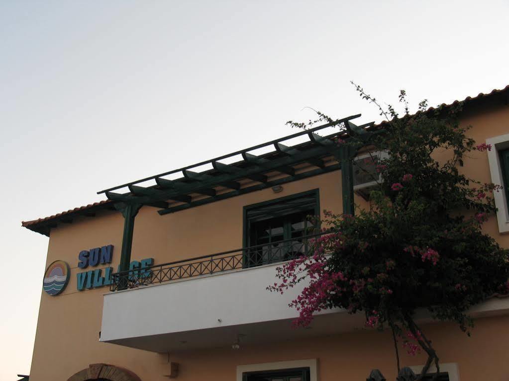 Sun Village Hotel Apartments Megás Limniónas Exteriér fotografie
