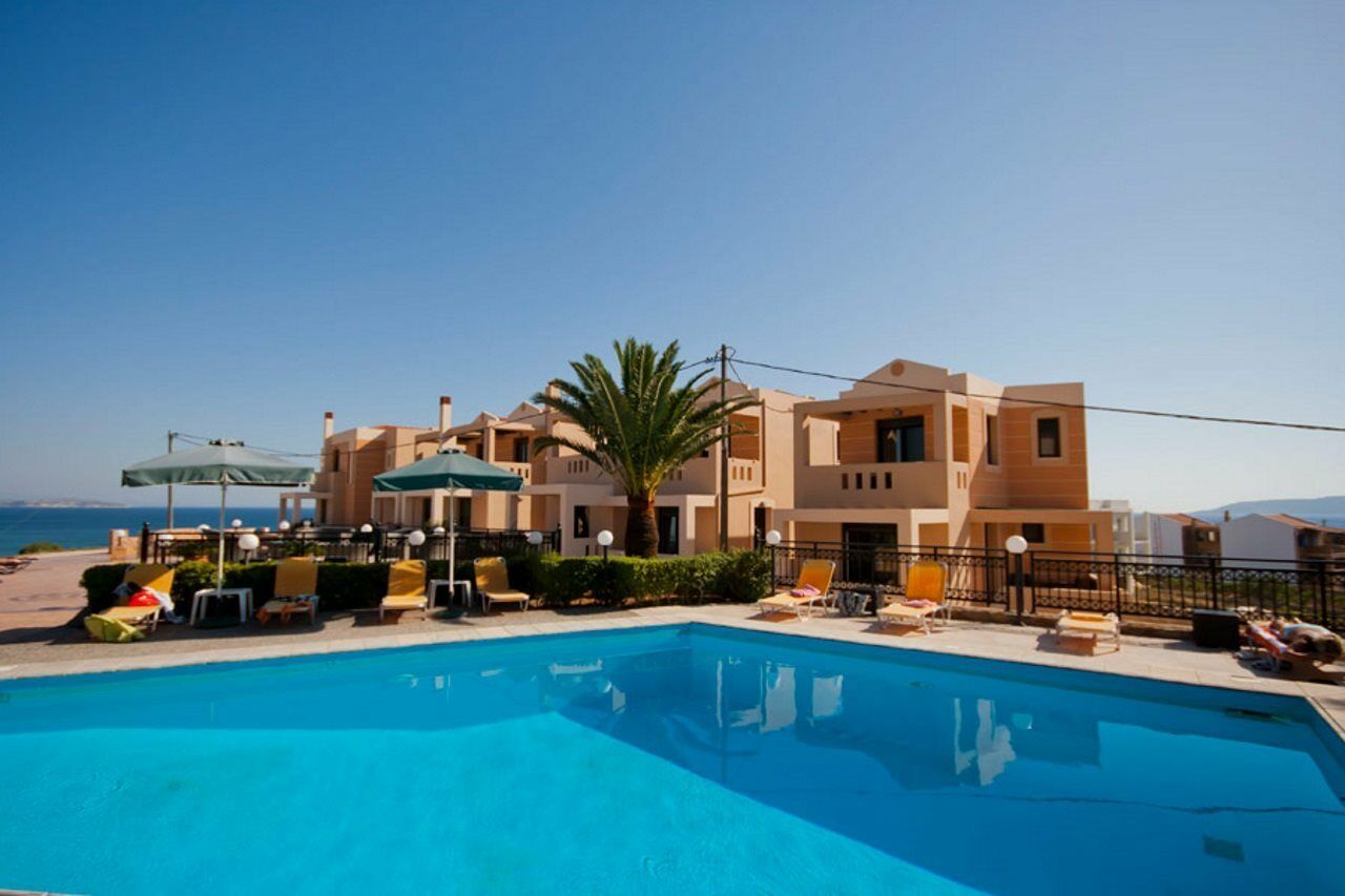 Sun Village Hotel Apartments Megás Limniónas Exteriér fotografie