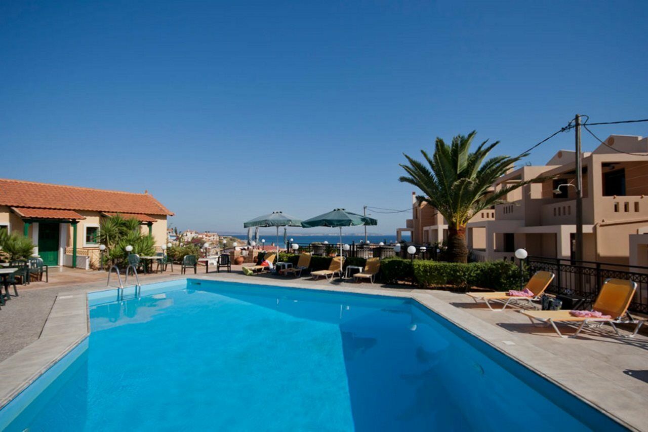 Sun Village Hotel Apartments Megás Limniónas Exteriér fotografie