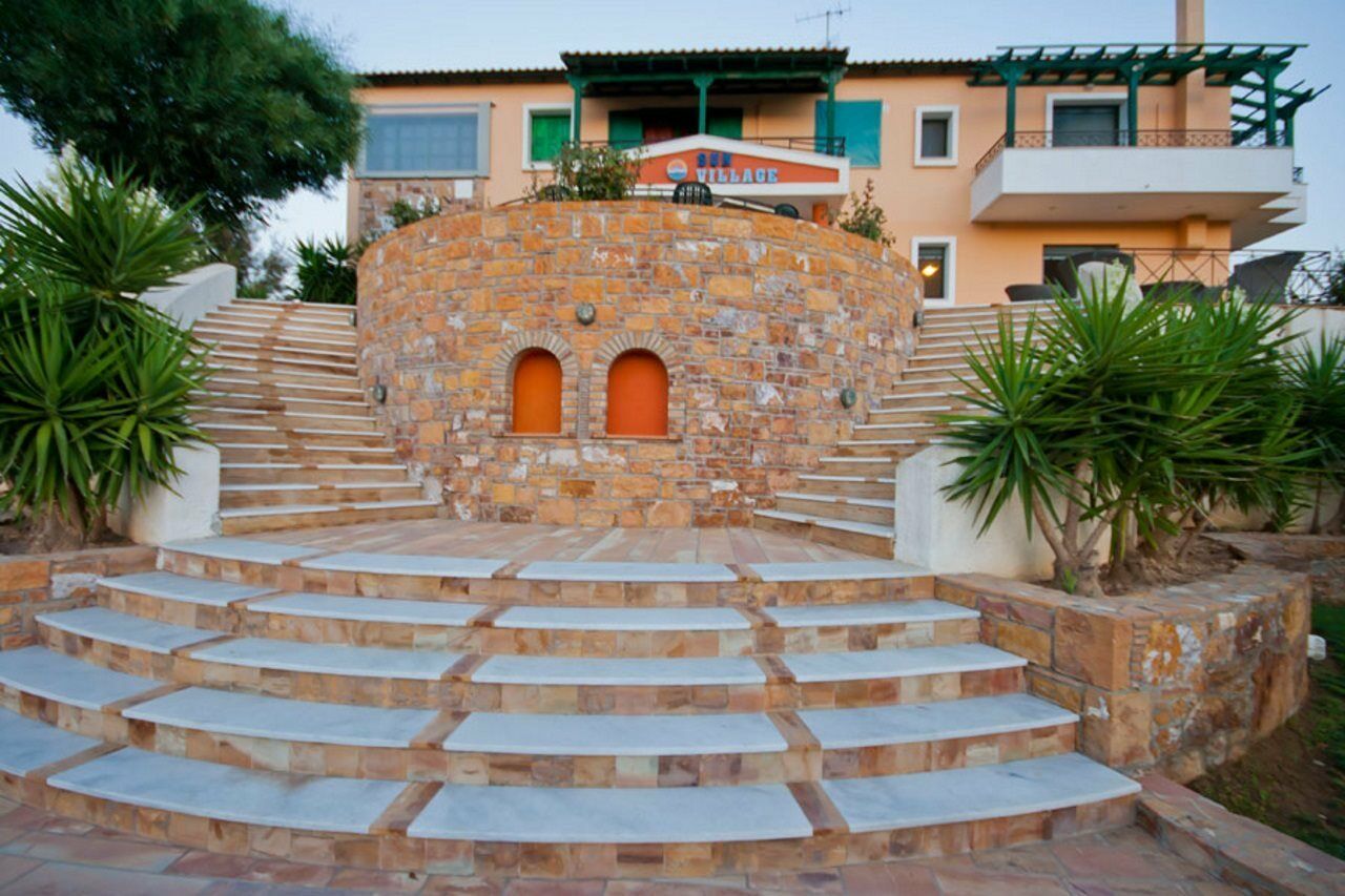 Sun Village Hotel Apartments Megás Limniónas Exteriér fotografie